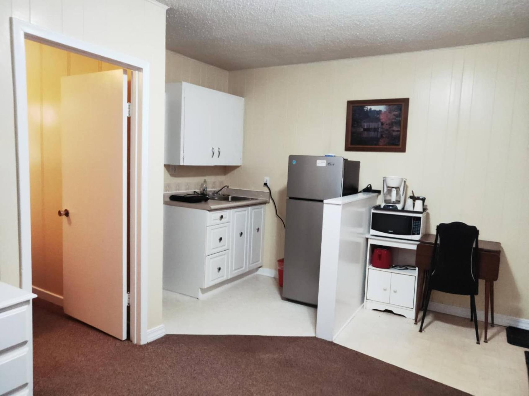 Melsask Motel Melville Exterior foto